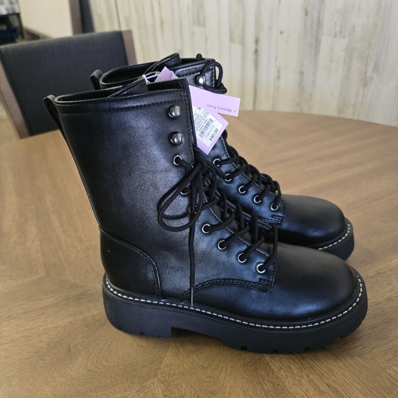 Women's Logan Lug Combat Boots with Memory Foam Insole - Wild Fable 8 1/2 - Picture 5 of 7